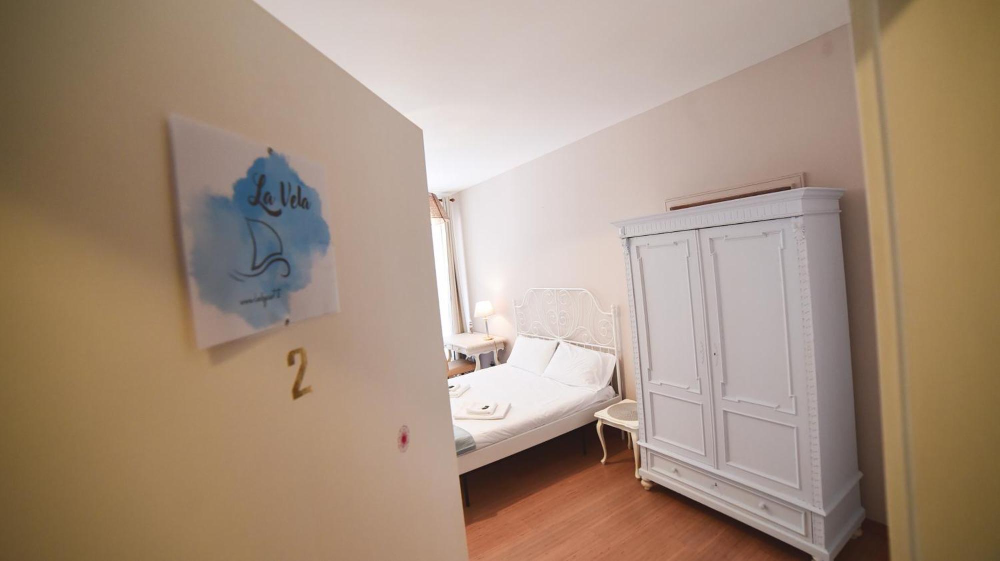 Barcolana Lodge - Hostel Триест Екстериор снимка