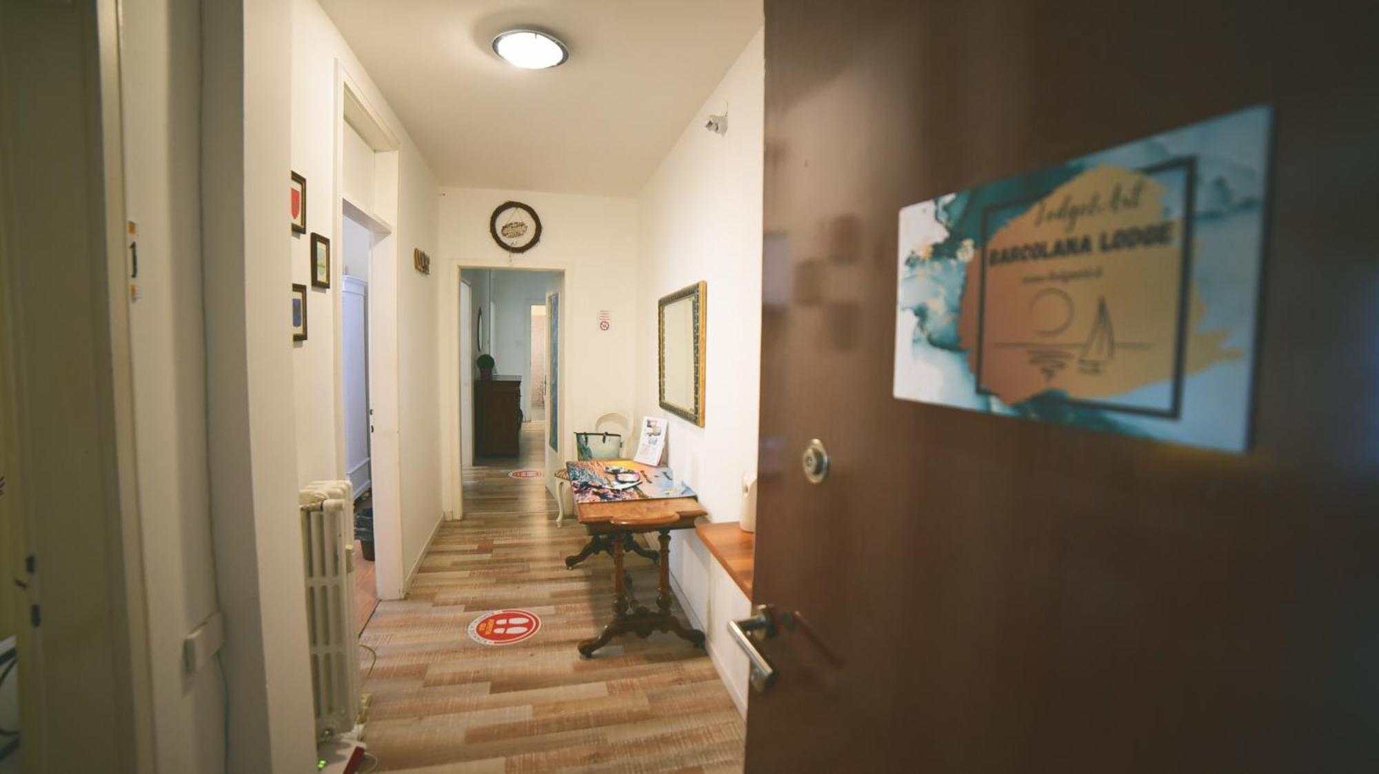 Barcolana Lodge - Hostel Триест Екстериор снимка