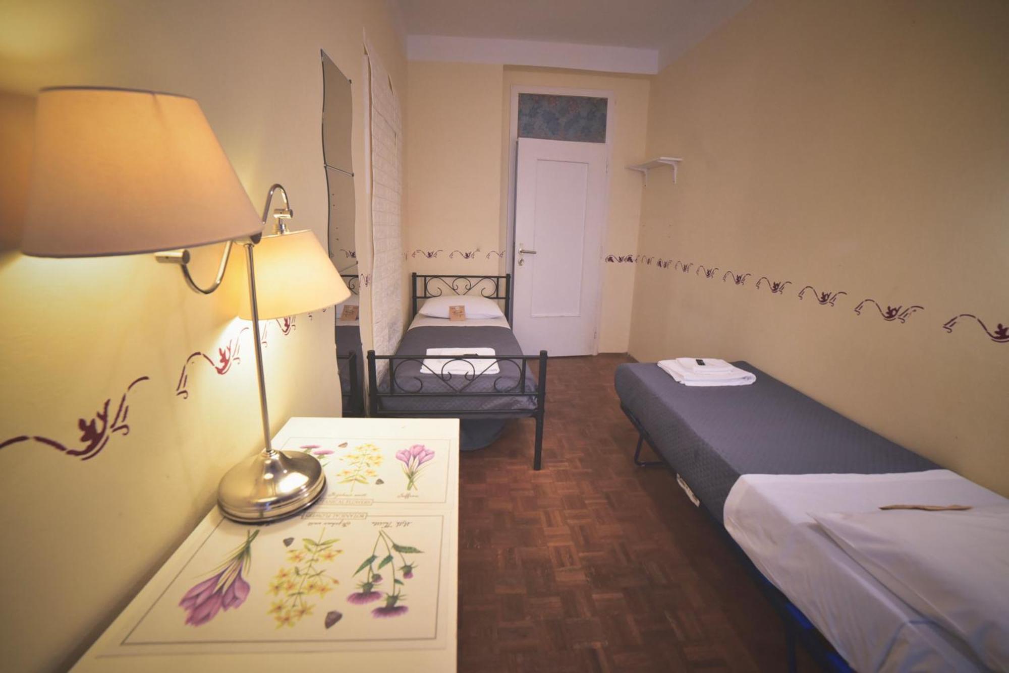 Barcolana Lodge - Hostel Триест Екстериор снимка